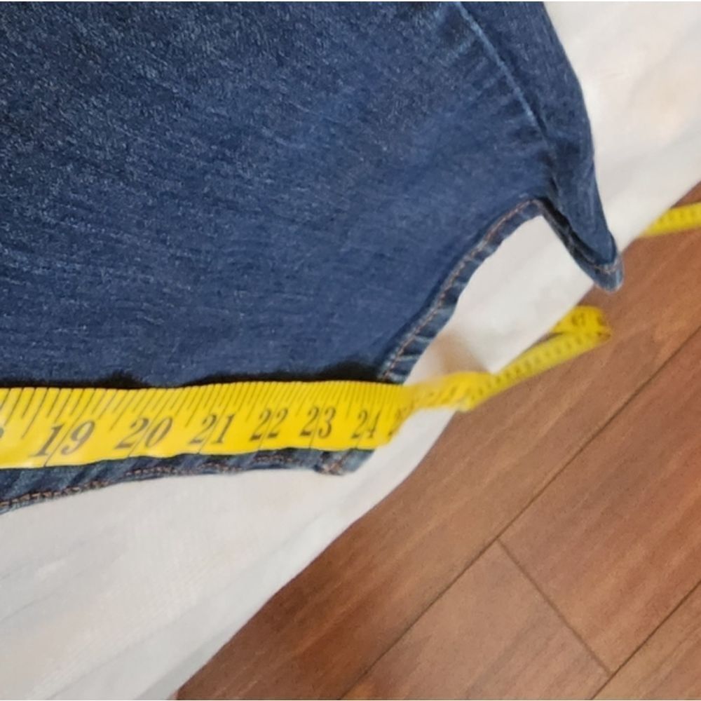 Liverpool Like New Jeans. Skinny Capri. Stretch. Size 14. - Picture 3 of 12